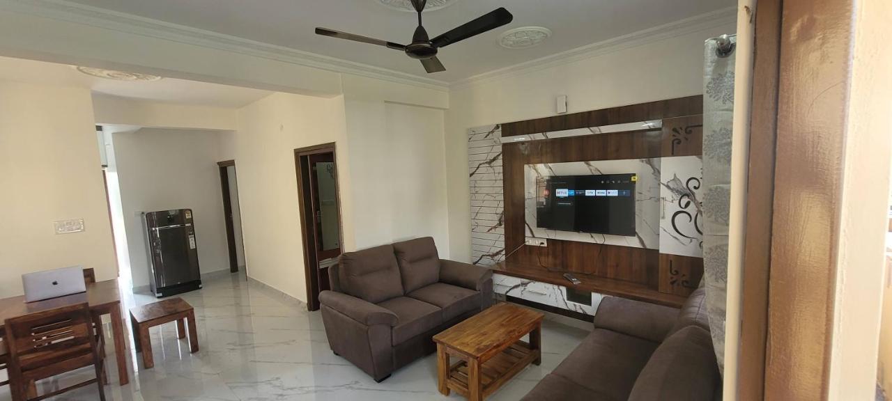 Castle Hsr Sarjapur Road Apartment บังกาลอร์ ภายนอก รูปภาพ